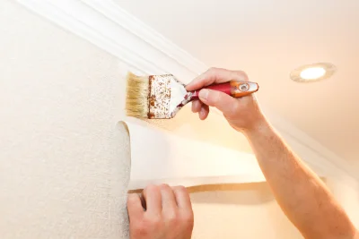 Pose de papier peint à Gastins — revêtements muraux et toiles de verre